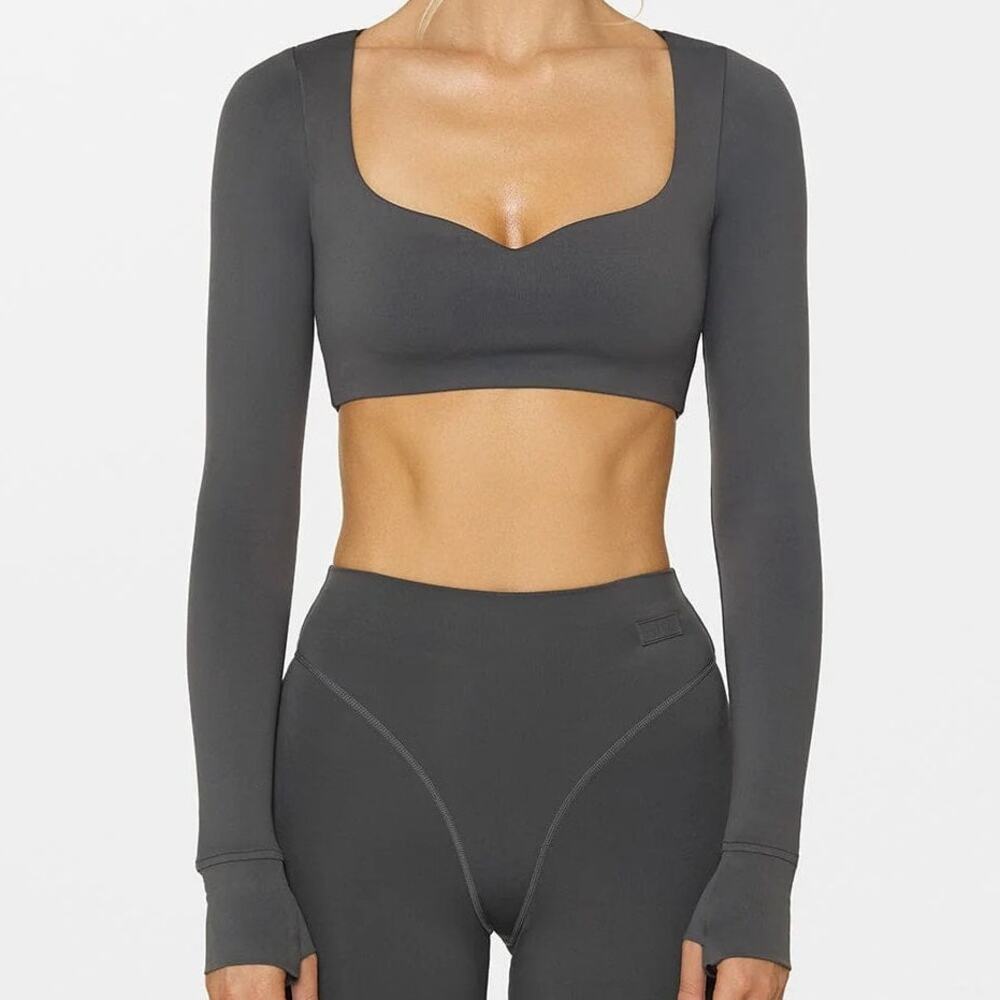 Nama Body Butter Sweetheart Long Sleeve Crop Top Gray Graphite Small
